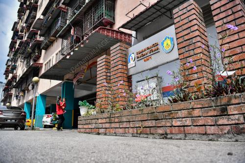 TINJAUAN RUMAH PANGSA PANDAN UTAMA