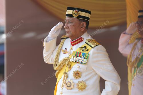 AL AMINUL KARIM SULTAN SALLEHUDDIN