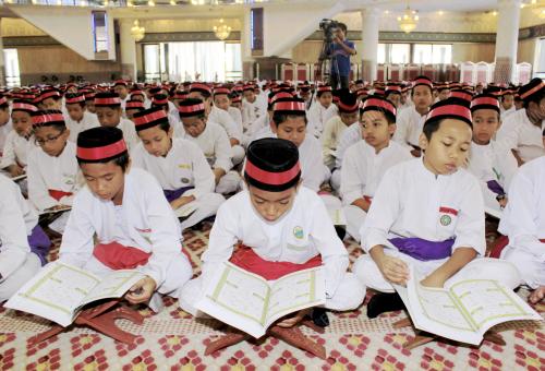 KL25_07112013_KHATAM_AL_QURAN