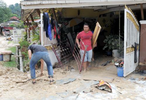 KL25_08032012_KESAN_BANJIR