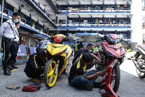 SIDANG MEDIA OPERASI KHAS UBAHSUAI EKZOS