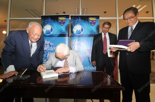 KL25_08052013_BUKU