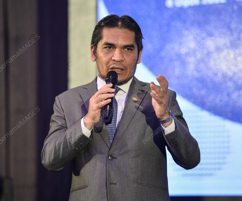 DATUK DR MOHD RADZI JIDIN