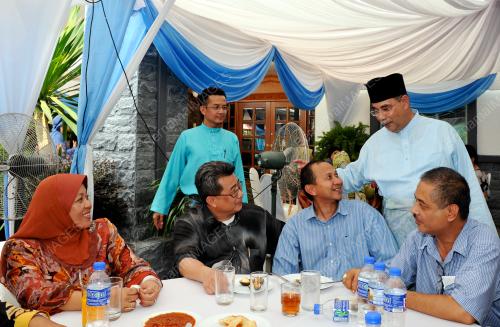 TAN SRI SYED HAMID SYED JAAFAR ALBAR