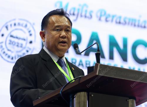 DATUK SERI ALEXANDER NANTA LINGGI