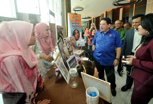 KL25_08122016_SOLEKAN