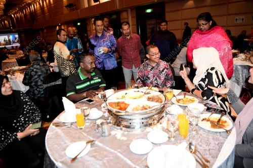 DATUK DR NOOR AZMI GHAZALI
