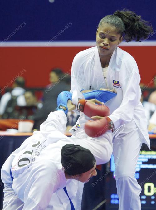 KL25_10082014_KARATE