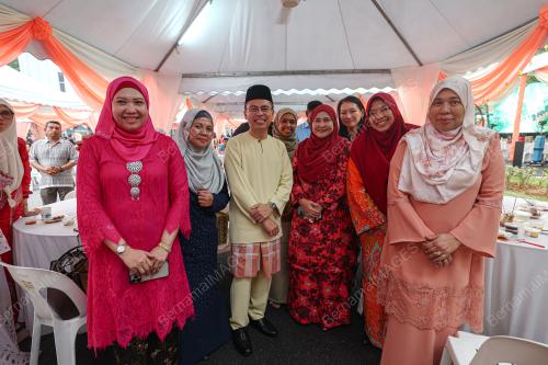 FAHMI FADZIL