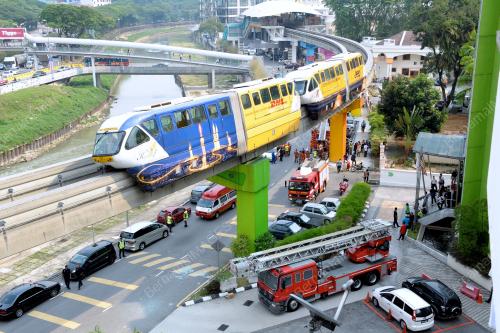 KL25_11082012_MONOREL4