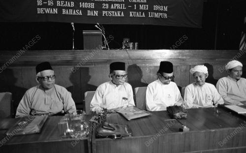 KL25_12012015_MUKTAMAR_PAS