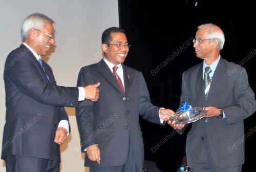 MOHD KHALED NORDIN
