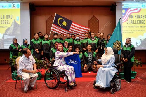 SENATOR DATUK RAS ADIBA RADZI