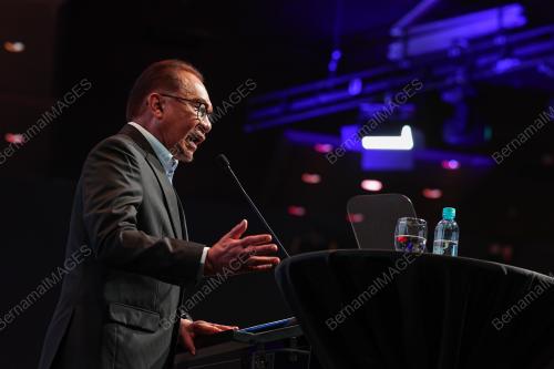 DATUK SERI ANWAR IBRAHIM