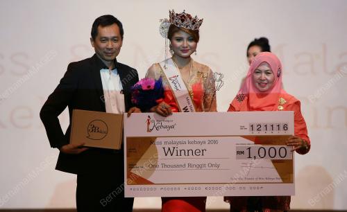 KL25_12112016_MALAYSIA_KEBAYA