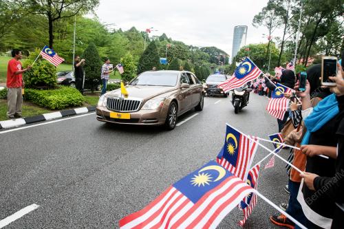 KL25_12122016_AGONG_PARLIMEN