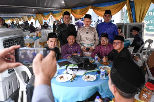 AMINUDDIN AWANG