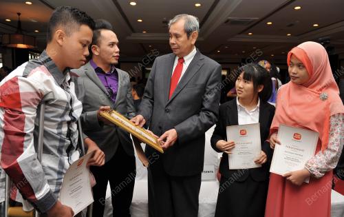 KL25_13082014_BIASISWA