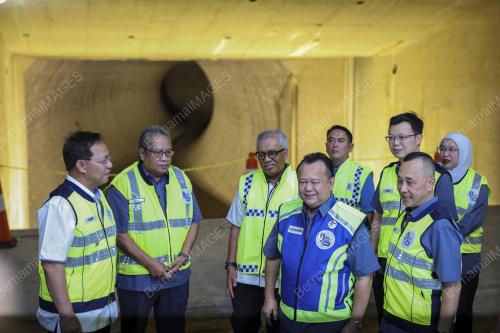 DATUK SERI ALEXANDER NANTA LINGGI