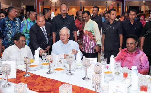 KL25_13112013_PM_DEEPAVALI