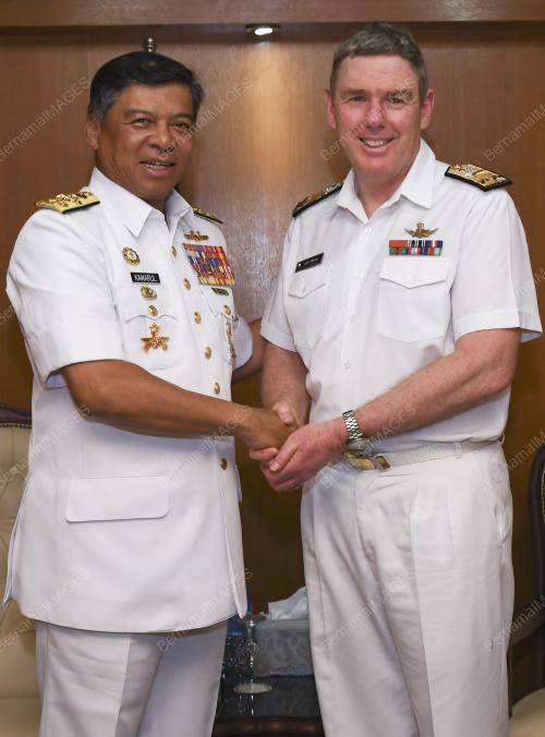 KL25_13112017_NEW_ZEALAND_BN20171112114