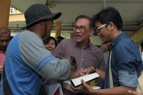 KL25_13122018_BUKU_BN201812126174