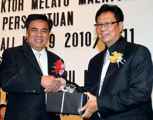 DATUK NASIR MAT DAM