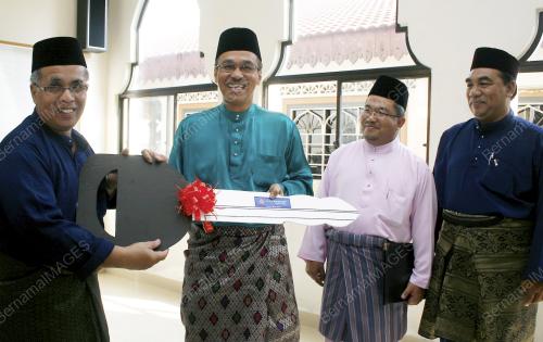 VAN JENAZAH