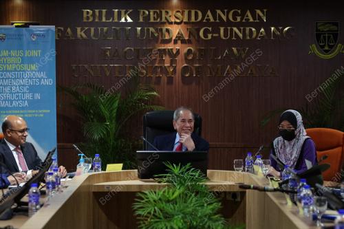 DATUK SERI DR WAN JUNAIDI TUANKU JAAFAR