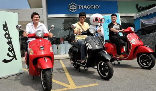 KL25_15032013_VESPA_RHB