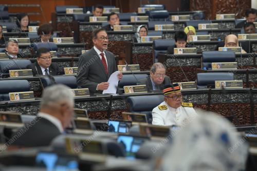 KL25_15032019_PARLIMEN_BN201903173647