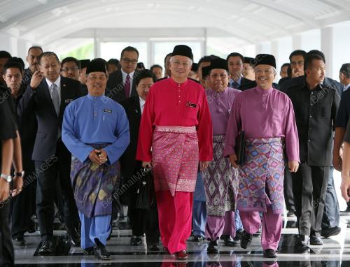 MOHD NAJIB TUN ABDUL RAZAK