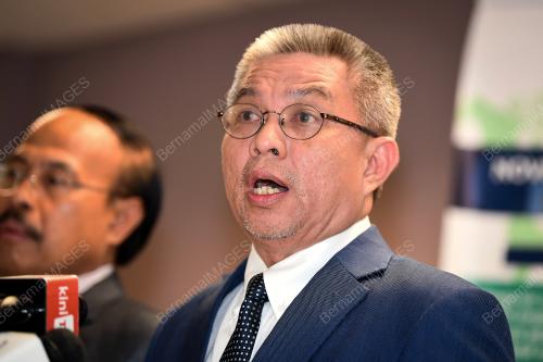 DATUK SERI DR ADHAM BABA