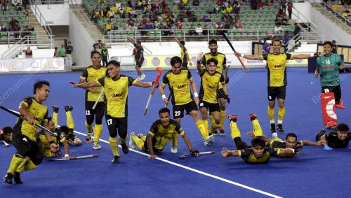 PIALA TUN ABDUL RAZAK