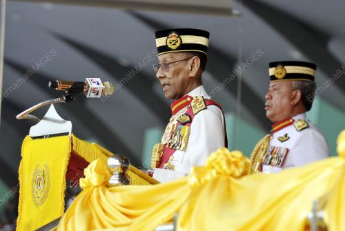 KL25_16112016_AGONG