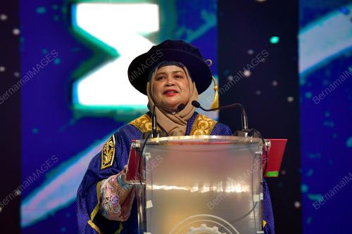 DATUK RUBIAH WANG