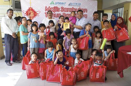 KL25_17022015_LITRAK_CNY