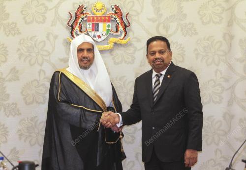 KL25_17042017_PARLIMEN
