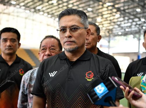 DATUK AWALAN ABDUL AZIZ