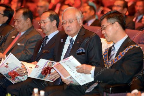KL25_17062014_PERSATUAN