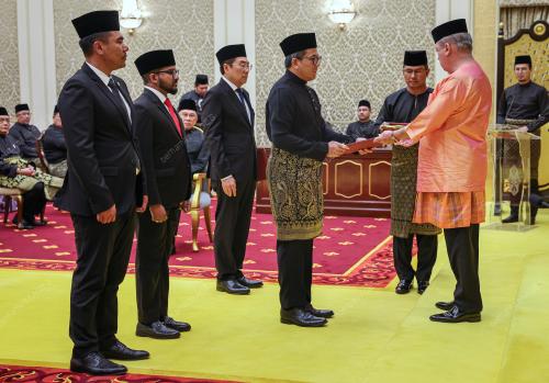 KL25_17122025_ANGKAT_SUMPAH