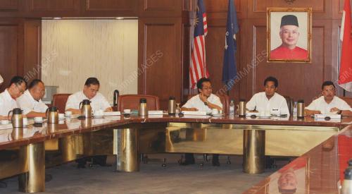 KHAIRY JAMALUDDIN