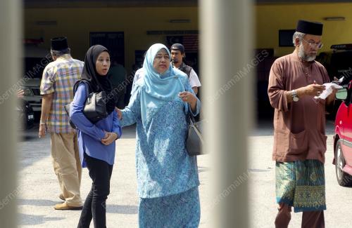 KL25_18082015_JENAZAH