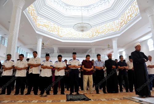 KL25_18102015_LEGASI