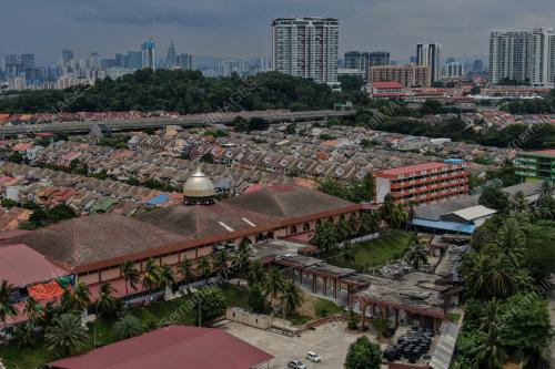 COVID-19 MASJID SRI PETALING