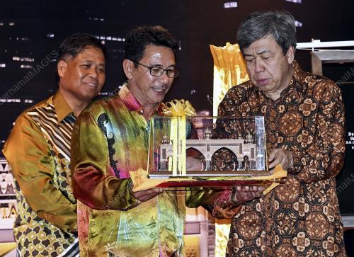 KL25_19112017_PERASMIAN_BN201711161579