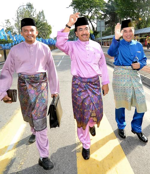 KL25_20042013_JOHARI