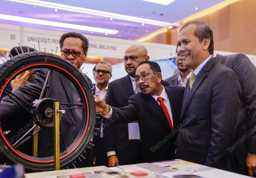 DATUK MAD ZAIDI MOHD KARLI