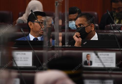 DATUK SERI REEZAL MERICAN NAINA MERICAN