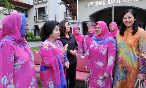 KL25_21032012_ROSMAH